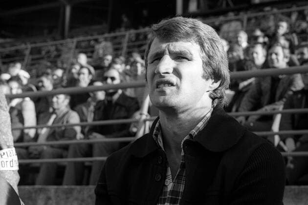Fußball, Trainerhistorie, Rot-Weiß Oberhausen Trainer Hermann Erlhoff (Rot Weiss Essen) skeptisch Aufnahmedatum geschätzt