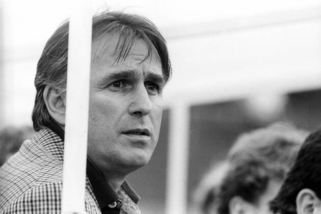 Fußball, Trainerhistorie 1. FC Lok Leipzig von 1896 bis heute Trainer August -Gustl- Starek (VfB Leipzig) skeptisch Aufnahmedatum geschätzt