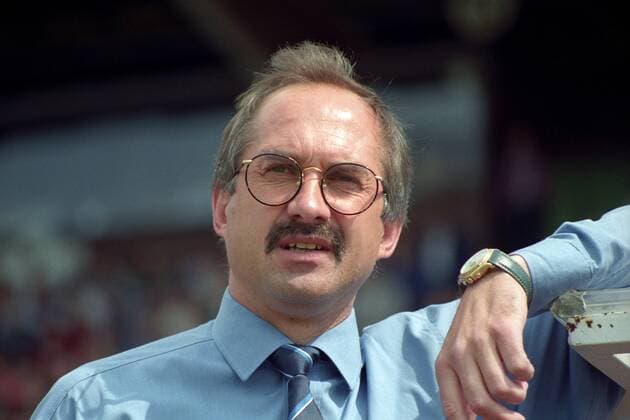 Trainer Uli Stielike (SV Waldhof Mannheim) Aufnahmedatum geschätzt