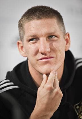 Düsseldorf, 09.10.2011, Pressekonferenz Bastian Schweinsteiger (Deutschland) mm