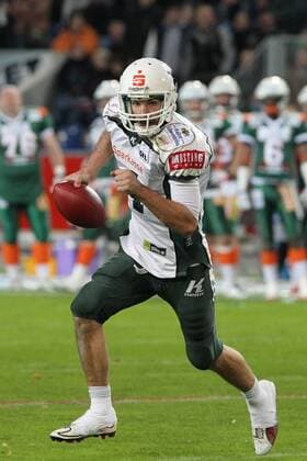 Aron BOEHME (Schw?bisch Hall Unicorns, Nr. 4) 08.10.2011, 33. German Bowl Finale in Magdeburg Aktion, Action