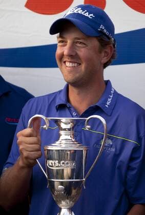 Oct. 9, 2011 - San Martin, CA, USA - Bryce Molder wins the Frys.com Open golf tournament at the CordeValle golf course in San Martin, California, Sunday, October 9, 2011. Frys Open - ZUMAm67 o0 Sieg Pokal Trophäe Siegerehrung