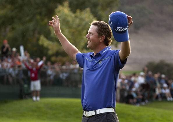 Oct. 9, 2011 - San Martin, CA, USA - Bryce Molder wins the Frys.com Open golf tournament at the CordeValle golf course in San Martin, California, Sunday, October 9, 2011. Frys Open - ZUMAm67 o0 Sieg