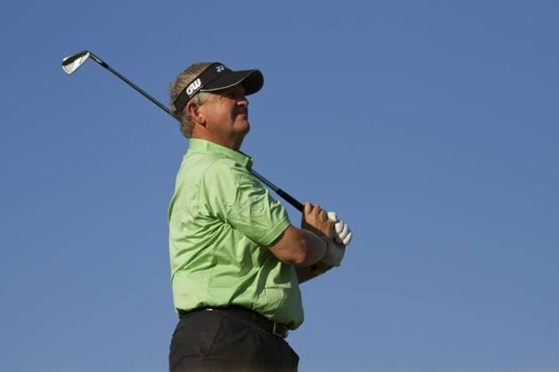 14.10.2011 Vilamoura, Portugal. European Tour Portugal Masters, player Colin Montgomerie, from Scotland, taking off from hole 3. Mandatory credit: ActionPlus xPedroxNunesx  ActionPlus11213971 Content restricted for UK based newspaper