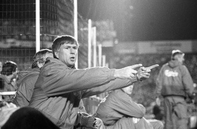 24.09.1986, Kopenhagen - Freundschaftsspiel 1986 - Dänemark vs Deutschland 0:2 - Trainer Sepp Piontek (DEN)