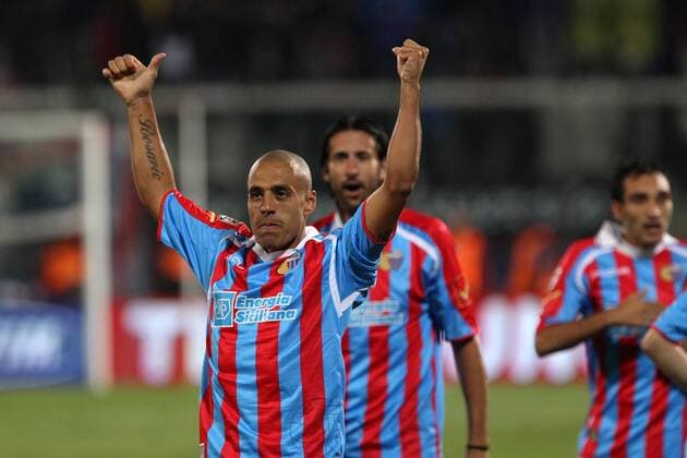 Esultanza di Sergio Almiron Catania Celebration Catania 15 10 2011 Stadio Massimino Football Calcio Serie A 2011 2012 Catania vs Inter