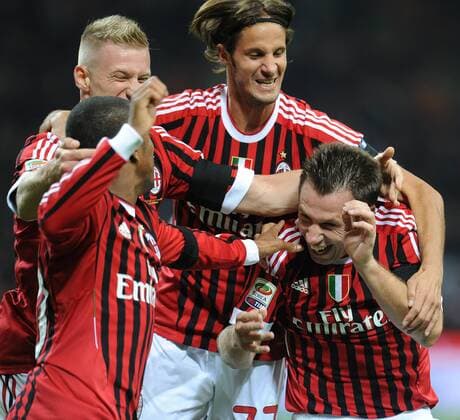 ANTONIO CASSANO (R) und Luca Antonini (o.) (Milan) GOAL CELEBRATION Milano 15 10 2011 Stadio Giuseppe Meazza Serie A 2011 2012 AC Milan Vs US Palermo allexsabba