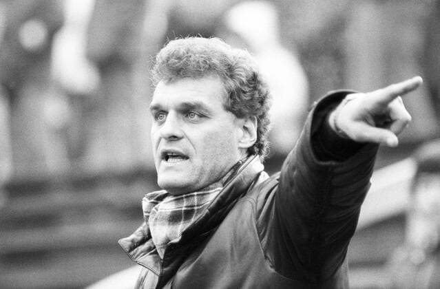 Trainer Uwe Kliemann (Hertha BSC Berlin) gibt Anweisungen Aufnahmedatum geschätzt