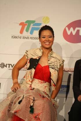 ISTANBUL, Turkey - The eight competitors at the TEB BNP Paribas WTA Tennis Damen Championships were split into their two round robin groups at the official draw ceremony Sunday night, with play set to begin at the 4.9-million-dollar year-end finale on Tuesday. 23.10.2011 Pictured: Na Li of China.  o0 Logo TTF TUR Verbandslogo