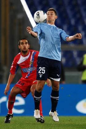 Miroslav KLOSE Lazio, Giuseppe BELLUSCI Catania Roma 26 10 2011 Stadio Olimpico Football Calcio Serie A 2011 2012 Lazio Vs Catania andreaxstaccioli
