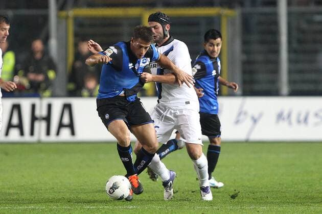 German Denis Atalanta, Cristian Chivu Inter - Bergamo 26 10 2011 Stadio Atleti Azzuri d Italia Football Serie A 2011-12 Atalanta Bergamo vs Inter Milano paoloxnucci