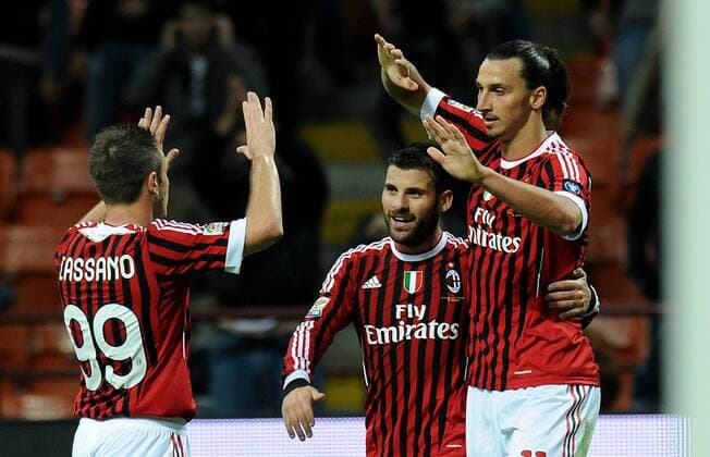 Zlatan IBRAHIMOVIC (Milan) goal celebration - Milano 26 10 2011 Stadio Giuseppe Meazza Serie A 2011 2012 Football AC Milan vs FC Parma allexsabba