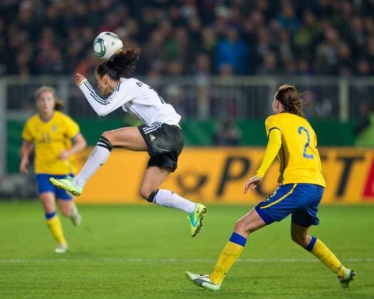 Fatmire BAJRAMAJ (GER) Fussball Frauen Länderspiel: Deutschland - Schweden in Hamburg, St.Pauli Stadion am Millerntor, Deutschland am 26.10.2011,