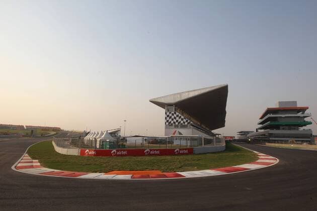 Motorsports: FIA Formula One World Championship 2011, Grand Prix of India, new track in India, Buddh International Circuit xHOCHxZWEIx o0 Sportstätte Rennstrecke Totale