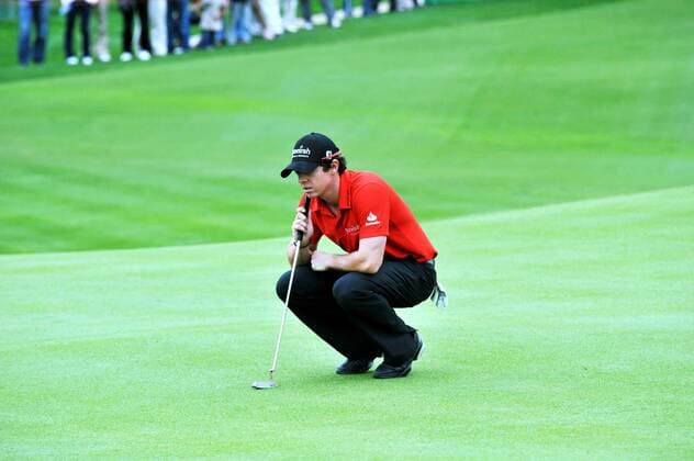 Rory McIlory of Northern Ireland considers a putt during the Lake Malaren Shanghai Masters golf tournament in Shanghai, China, 27 October 2011.  20111027_37653 o0 McIlroy