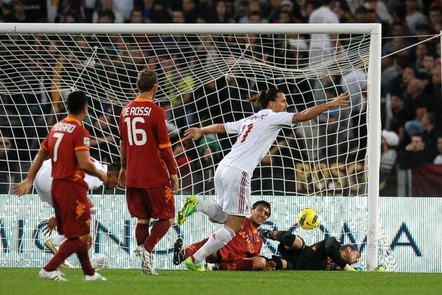 Zlatan IBRAHIMOVIC Milan goal celebration -- Roma 29 10 2011 Stadio Olimpico Football Calcio Serie A 2011 2012 AS Roma vs AC Milan andreaxstaccioli o0 Tor