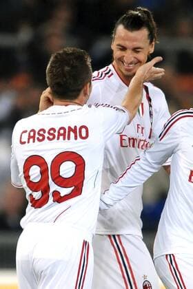 Zlatan IBRAHIMOVIC Milan und Antonio CASSANO Goal celebration - Serie A 2011 2012 AS Roma vs AC Milan andreaxstaccioli