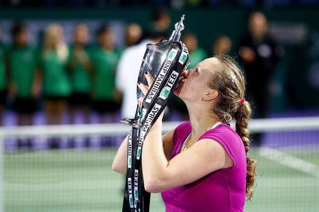 ISTANBUL FINAL WTA Tennis Damen MASTERS CHAMPIONSHIPS, ON THE PHOTO: PETRA KVITOVA, WINNER OF THIS TOURNAMENT  KVITOVA-AS-301011-02 o0 Sieg, Sieger Pokal
