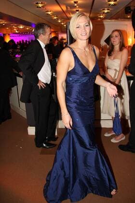 05.11.2011 - 30. Sportpresseball, Alte Oper Frankfurt. im Ballkleid Schiedsrichterin Bibiana Steinhaus. o0 Fußball Frauenfußball