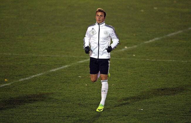 08.11.2011, Fussball, Training der deutschen Nationalmannschaft im Stadion Hoheluft des SC Victoria Hamburg. Mario Götze (Deutschland)