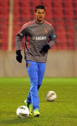 10.11.2011 Zenica(Bosnia and Herzegovina) Cristiano Ronaldo at Portugal national football team training day before first play off Euro 2012 match against Bosnia and Herzegovina : 