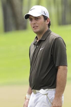 11.11.2011. Singapore. Francesco Molinari (ITA) in action on hole 9 of the Tanjong Course during Round 2 of the Barclays Singapore Open 2011, Sentosa Golf Club. xDanielxSweex  ActionPlus11219820 Content restricted for UK based newspaper