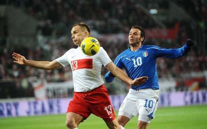11.11.2011 WROCLAW INTERNATIONAL FOOTBALL FRIENDLY GAME POLAND - ITALY: ARKADIUSZ GLOWACKI GIAMPAOLO PAZZINI -  20111111NB005