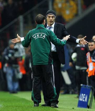 UEFA Euro 2012 play off first leg match between Turkey and Croatia ( blue)at Turk Telekom Arena Stadium in Istanbul, Turkey 11.11.2011 Match scored: Turkey 0 - Croatia 3 Pictured: Coach Slaven Bilic of Croatia. 