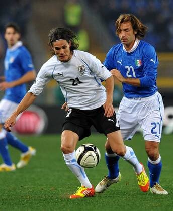 Andrea PIRLO (ITA), Edinson Cavani (Uruguay), Italien vs Uruguay allexsabba