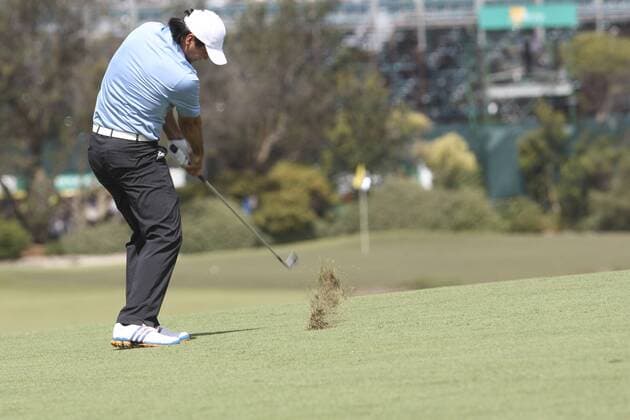 17 November 2011 : International Jason Day (Aus) plays an iron approach shot during the 1st day Foursomes Matches at the Presidents Cup at the Royal Melbourne Golf Club in Melbourne, Australia. PGA Golf Herren NOV 17 Presidents Cup - Day 1 Foursomes matches Icon111117045 EDITORIAL USE ONLY