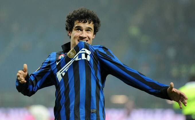 COUTINHO (Inter) goal celebration Milano 19 11 2011 Stadio Giuseppe Meazza Serie A 2011 2012 Inter Mailand Vs Cagliari Calcio allexsabba