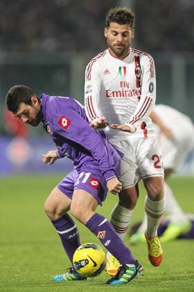Antonio Nocerino (Milan) Andrea Lazzari (Fiorentina) - 19 11 2011 AC Florenz vs AC Milan lucaxpagliaricci