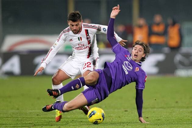 Antonio Nocerino (Milan) Riccardo Montolivo (Fiorentina) - 19 11 2011 AC Florenz vs AC Milan lucaxpagliaricci