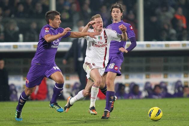 Ignazio Abate (Milan) Matija Nastasic (Fiorentina) - 19 11 2011 AC Florenz vs AC Milan lucaxpagliaricci