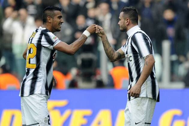 Turin, 20.11.2011 - Serie A 2011 2012 - Juventus Turin vs US Palermo - Simone Pepe - Arturo Vidal 