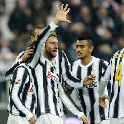 Turin, 20.11.2011 - Serie A 2011 2012 - Juventus Turin vs US Palermo - Claudio Marchisio - Arturo Vidal 