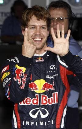Motorsports: FIA Formula One World Championship 2011, Grand Prix of Brazil, 01 Sebastian Vettel (GER, Red Bull Racing), Qualifying, xHOCHxZWEIx