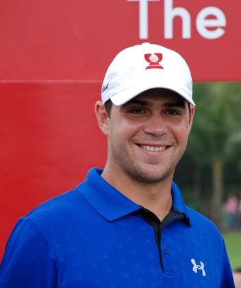 GOLF - Omega Mission Hills World Cup HAIKOU,CHINA,27.NOV.11 - DIVERS, GOLF - Omega Mission Hills World Cup, Siegerehrung. Bild zeigt Gary Woodland (USA). 