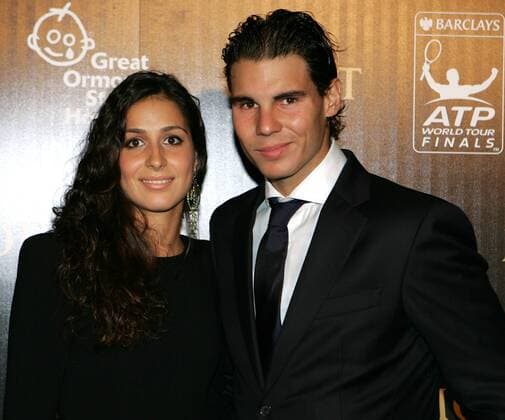 ATP World Tour Finals 2011 in der O2 Arena in London, Herren Tennis Turnier, WM, Weltmeisterschaft, Charity Gala, Abendveranstaltung,Rafael Nadal (ESP) und Freundin Maria Francisca Perello,Halbkörper,Querformat - 