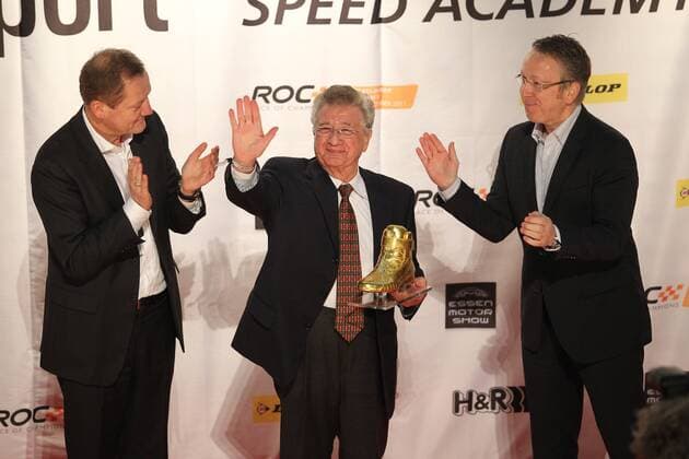 Ehrenpreis für das Lebenswerk geht an Hans HERRMANN 02.12.2011, Auto Bild Motorsport Award 2012 und ROC Talk