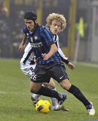Milano 03 12 2011 Campionato di calcio serie A 2011 2012. Inter Mailand - Udinese Calcio; Cristian Chivu - Dusan Basta - xHOCHxZWEIx xItalyxPhotoxPressx 