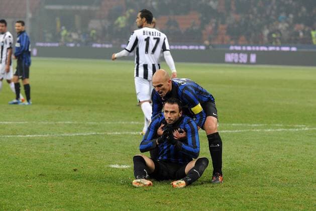 Milano 03 12 2011 Campionato di calcio serie A 2011 2012 Inter Mailand - Udinese Calcio; Giampaolo Pazzini - Esteban Cambiasso xHOCHxZWEIx xItalyxPhotoxPressx 