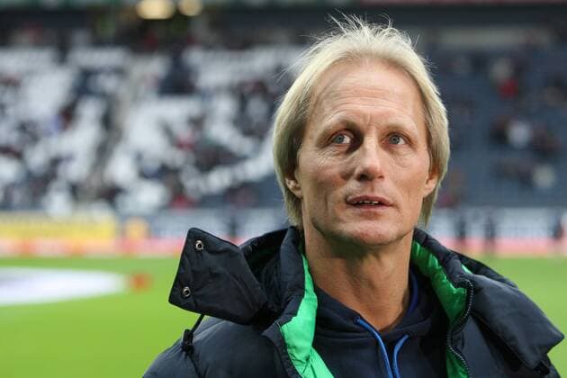 Trainer Jörn Andersen (Karlsruhe) Eintracht Frankfurt - Karlsruher SC, 2. Bundesliga 2011 2012, 17. Spieltag,