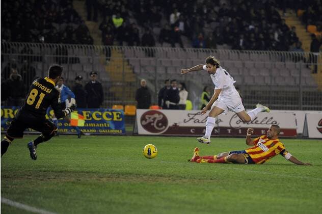 Lorik Cana Lazio 1-2 Goal celebration - Serie A 2011 2012 US Lecce Vs Lazio Rom - FnozxInside