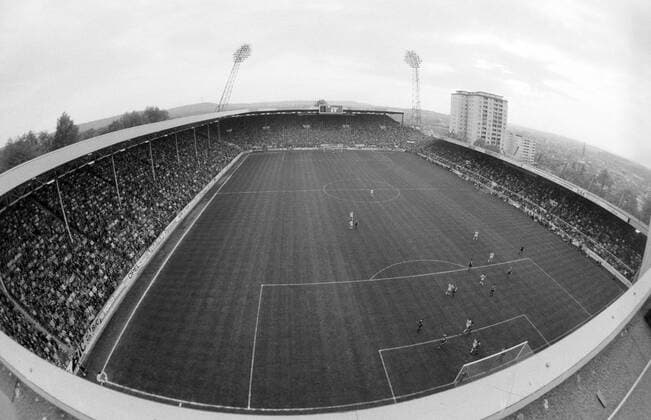 01.05.1991, Kaiserslautern - 1. Bundesliga 1990 1991 - 1. FC Kaiserslautern - Der Betzenberg