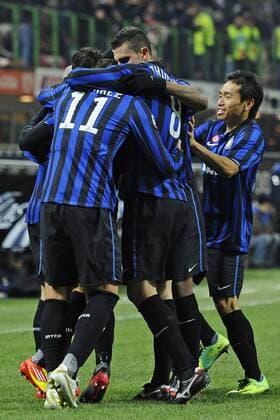 Milano 21 12 2011 - serie A - Inter Mailand vs. US Lecce - esultanza gol Ricardo Alvarez 