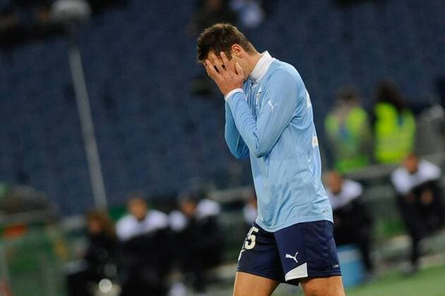 Roma 21 12 2011 calcio. Campionato Serie A 2011-2012. recupero 1a Giornata. Lazio Rom - AC Chievo Verona - Miroslav Klose enttäuscht xHOCHxZWEIx xItalyxPhotoxPressx 
