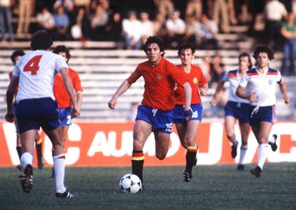 CARLOS ALONSO. ( SPAIN ). ENGLAND V SPAIN. 1980 EUROPEAN CHAMPIONSHIPS.18 06 1980 