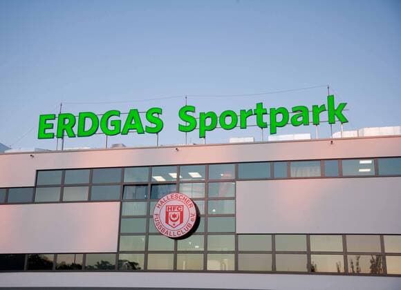 Erdgas Sportpark Hallescher FC Halle - Stadioneinweihung mit Eröffnungsspiel im Erdgas Sportpark Halle Saale - Deutschland, 20.09.2011