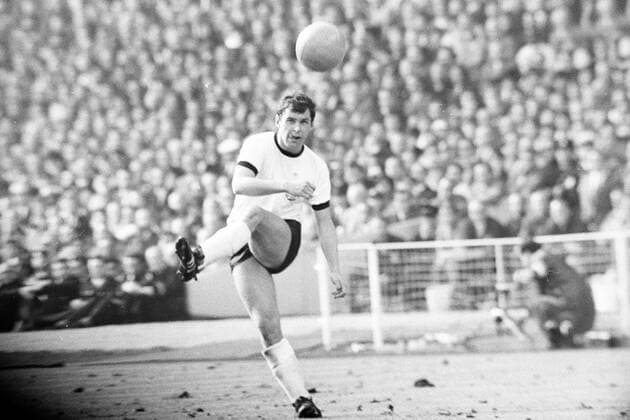 Fußball, WM 1966, Finale in Wembley, England - Deutschland 4-2 n.V. WM Finale 1966 im Wembley Stadion in London - England - BR Deutschland 4:2 n.V. - Lothar Emmerich (BRD)